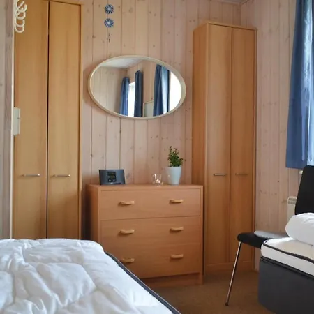 Two-bedroom Holiday In Σπίτι διακοπών *
