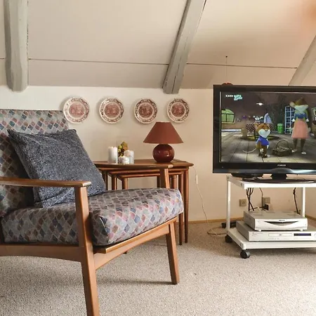 Two-bedroom Holiday In *
